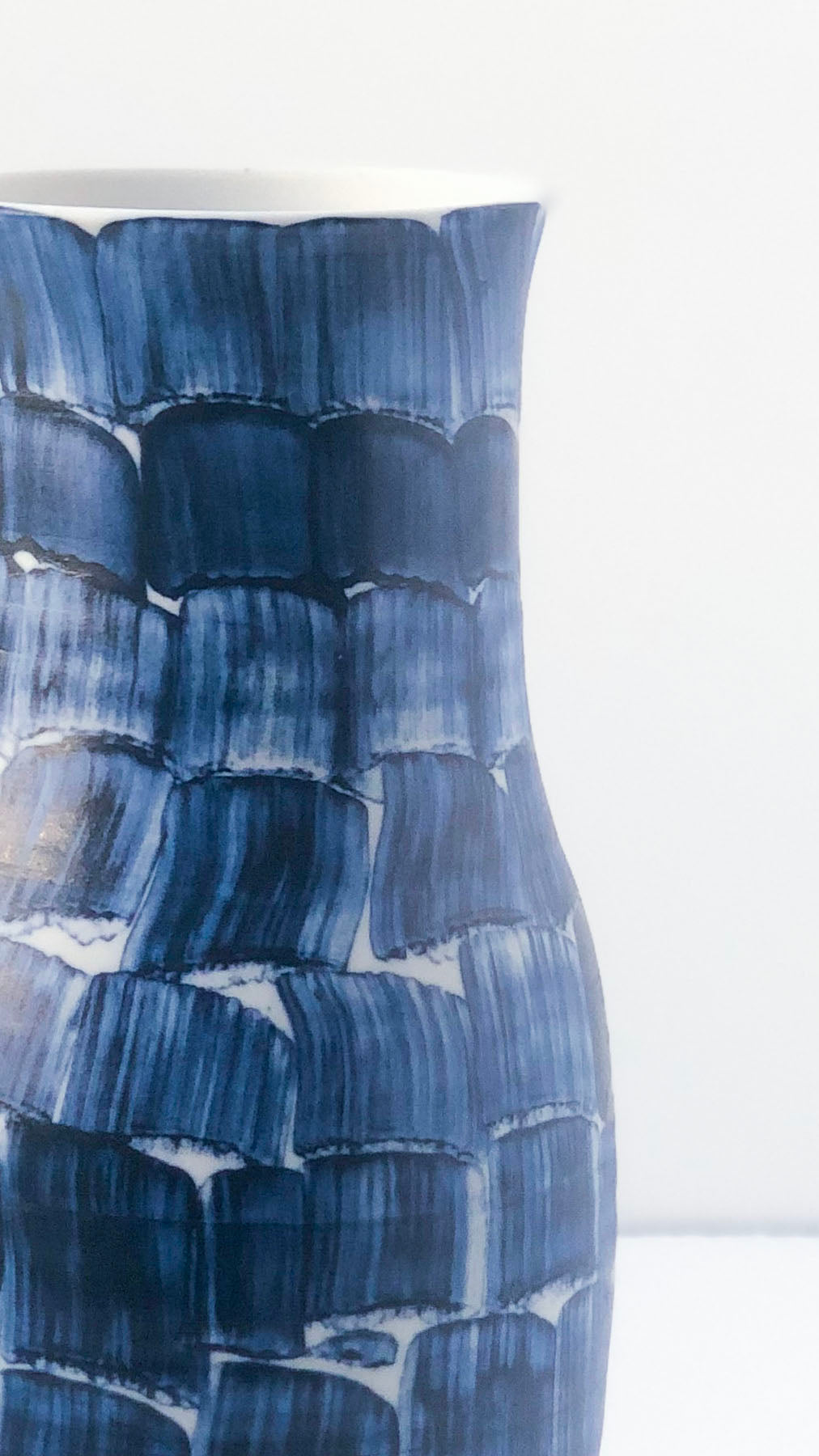 Cobalt Rap Narrow Vase
