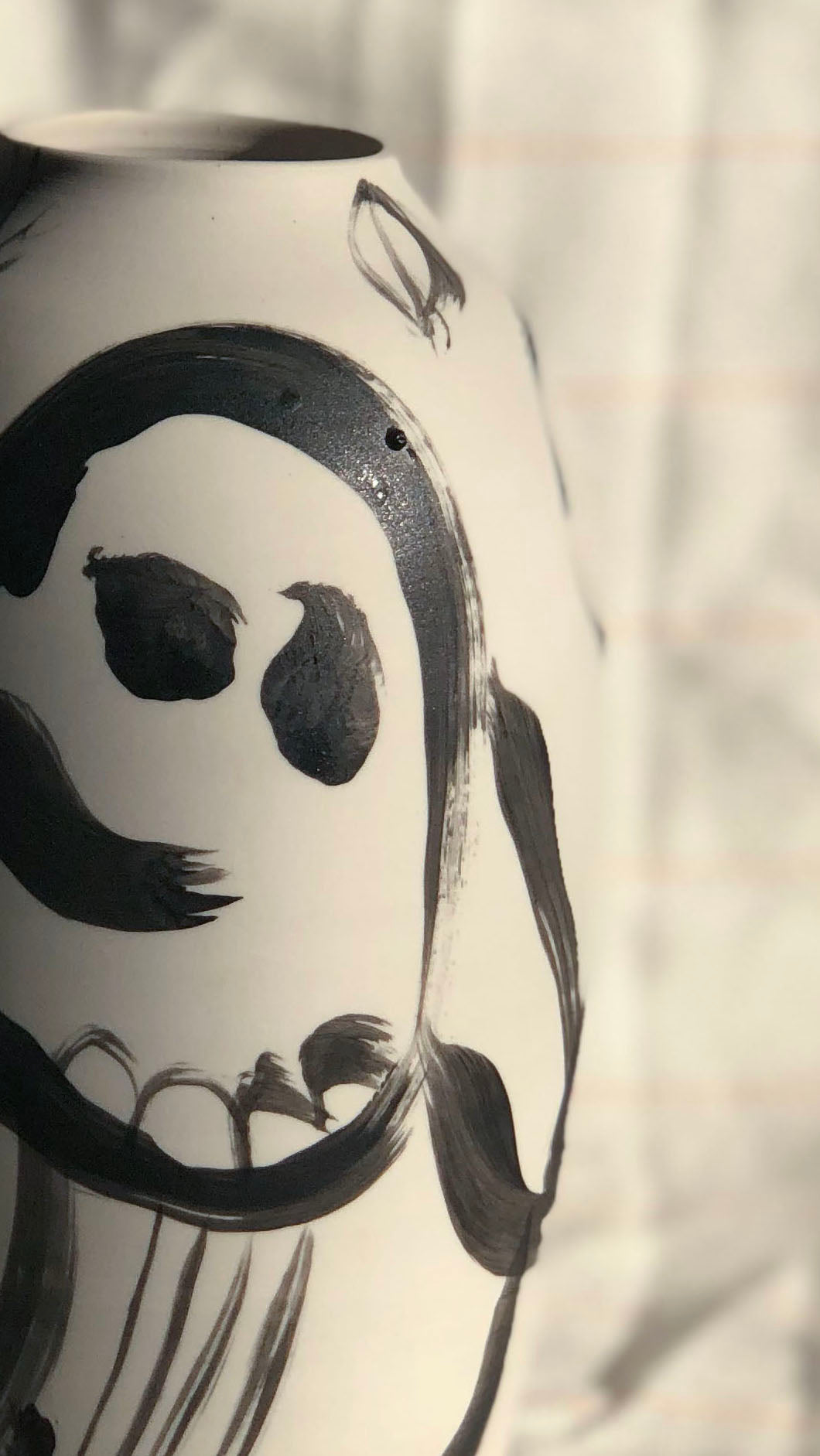 Black/White Anthropoid Vase #1