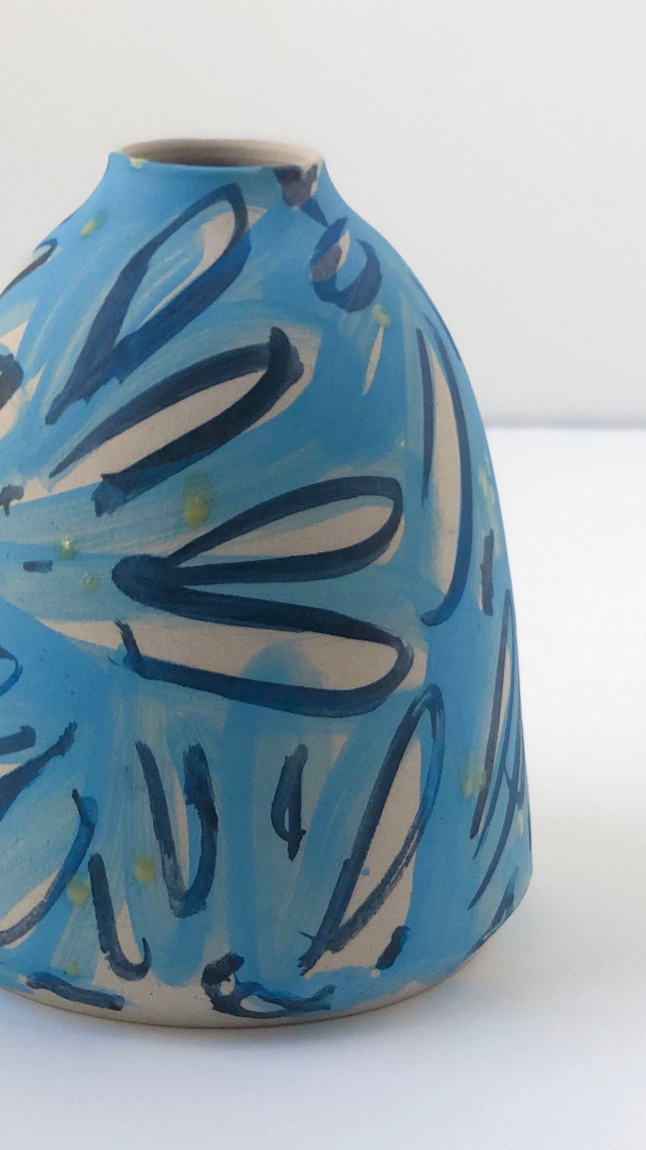 Stoneware Flora Stout Vase