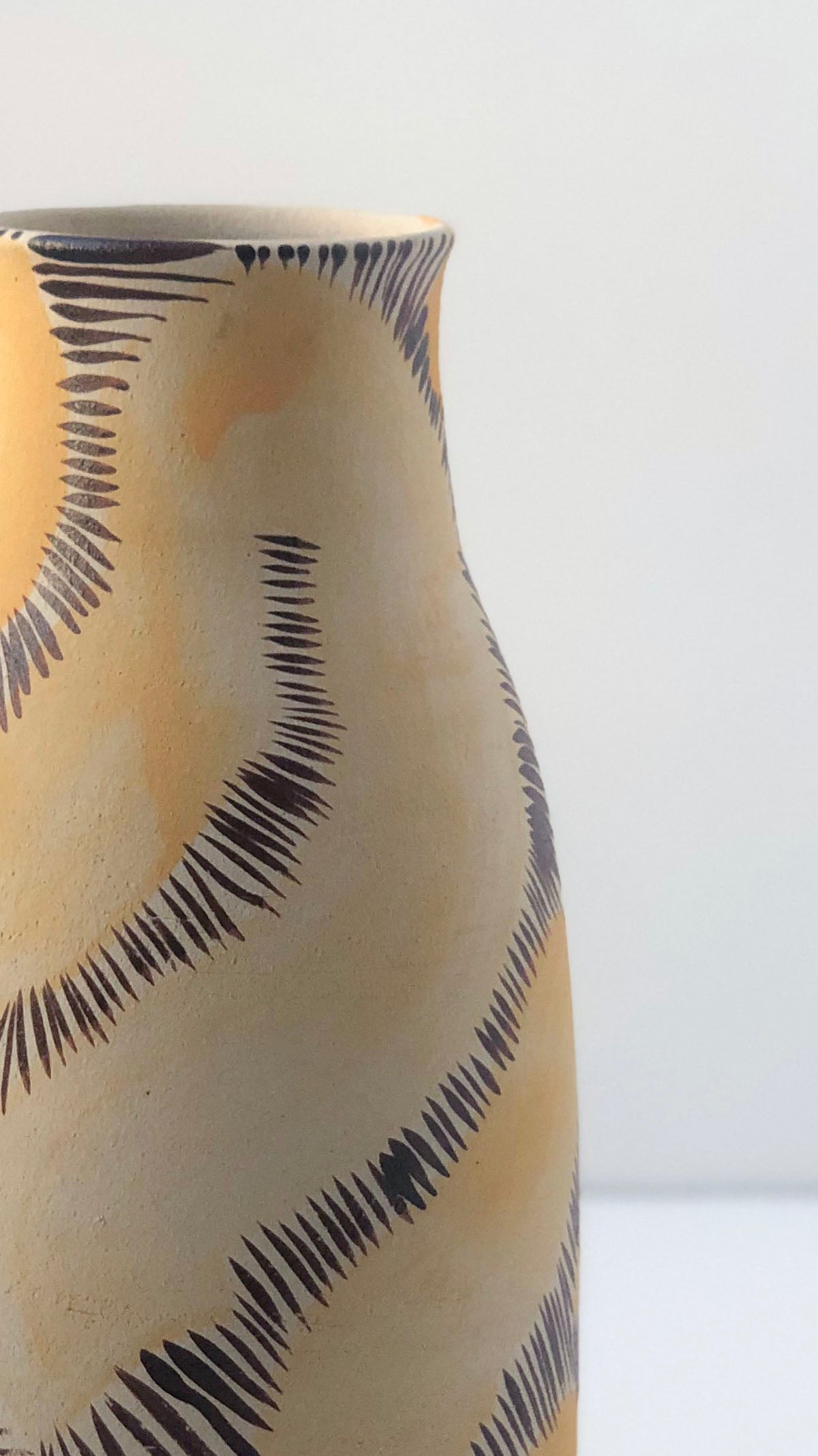 Stoneware Ochre Large